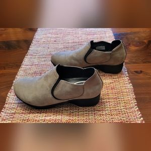 Dansko size 37 women's ankle boots.  Grey suede. Very gently worn.